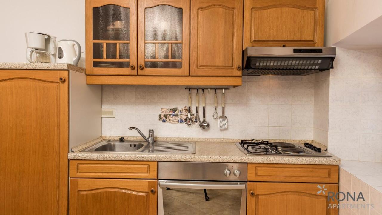 Rona Stone House Apartments Janja Boljun Exterior photo